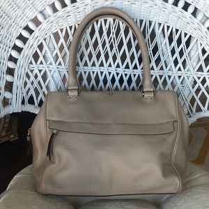 Kate Spade Grant Park Shelby bag in goose (putty)